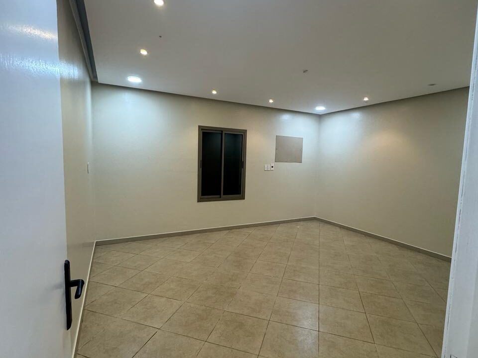 WhatsApp Image 2025-04-13 at 10.05.07_df6a667f