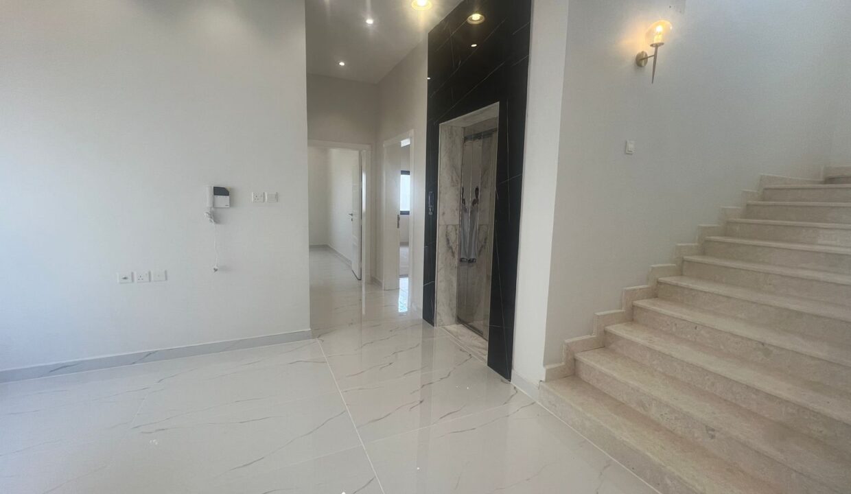 فيلا دوبلكس للبيع في حي المنتزه بالخبر15